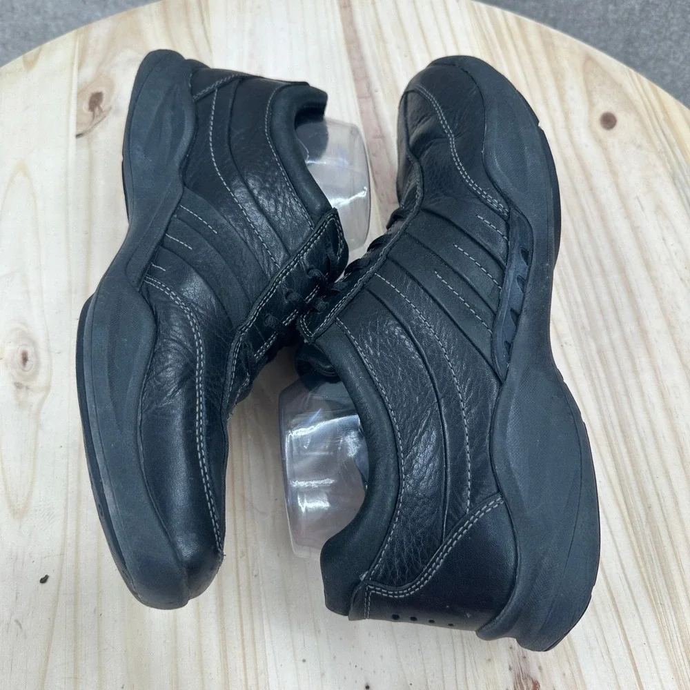Clarks unstructured black