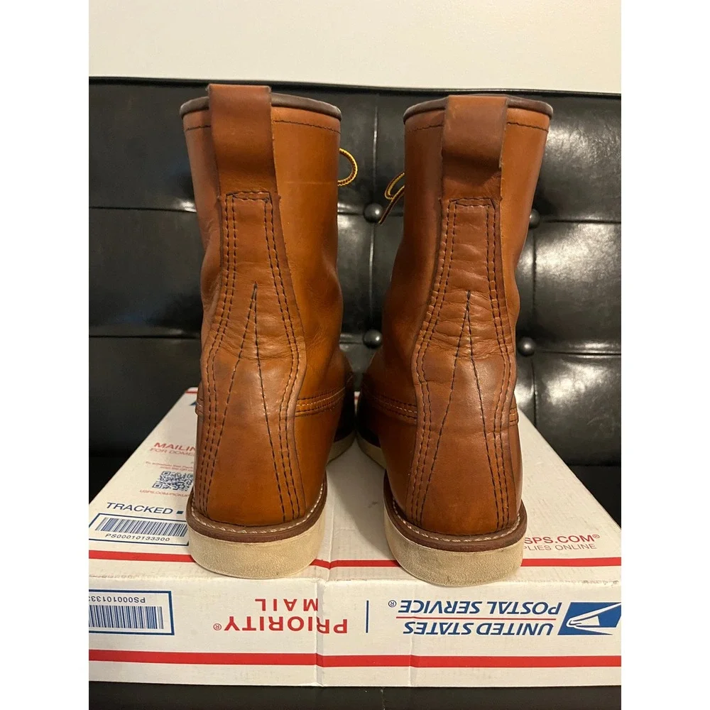 Red Wing roomier work clean
