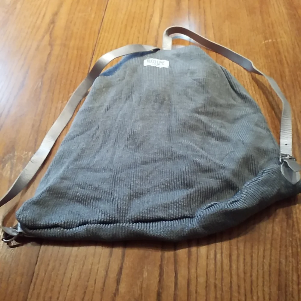Ruco Line Italy Medium Gray Backpack With Silver Leather Satin Lining