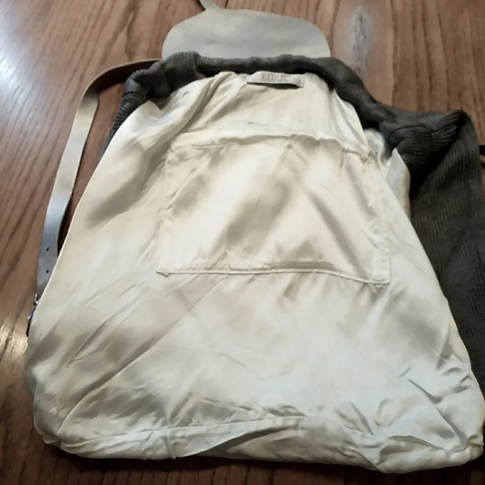 Ruco Line Italy Medium Gray Backpack With Silver Leather Satin Lining