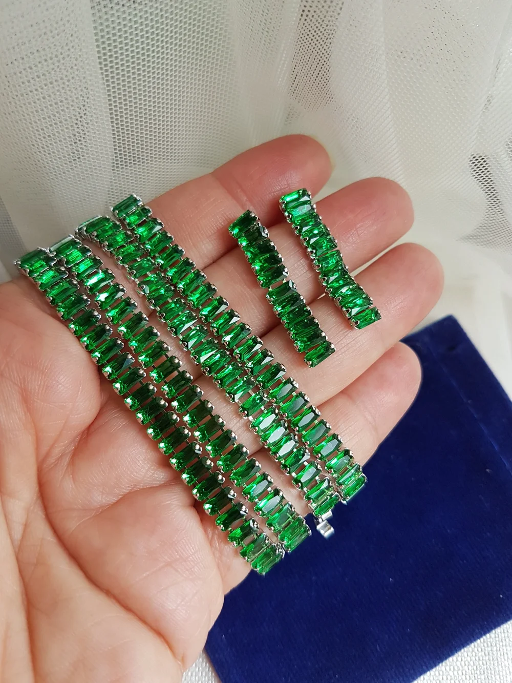 Swarovski #emerald #swarovski