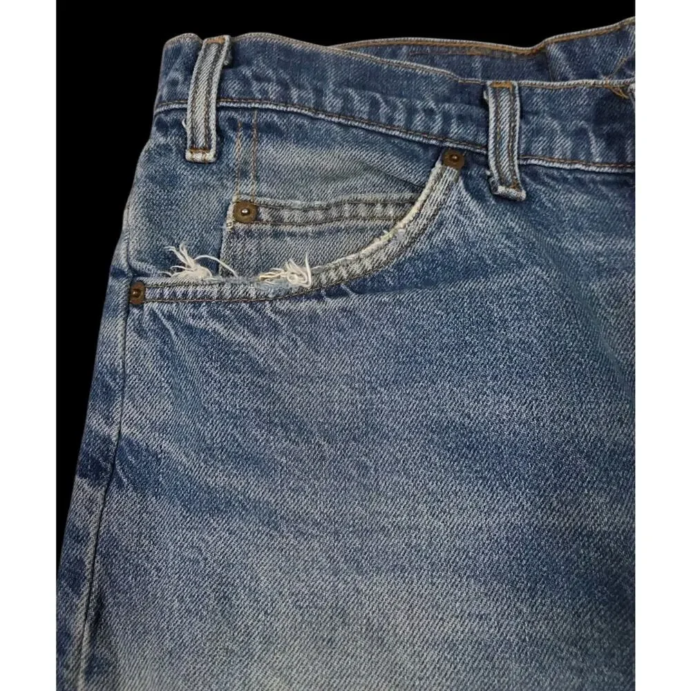 Levis product distressed