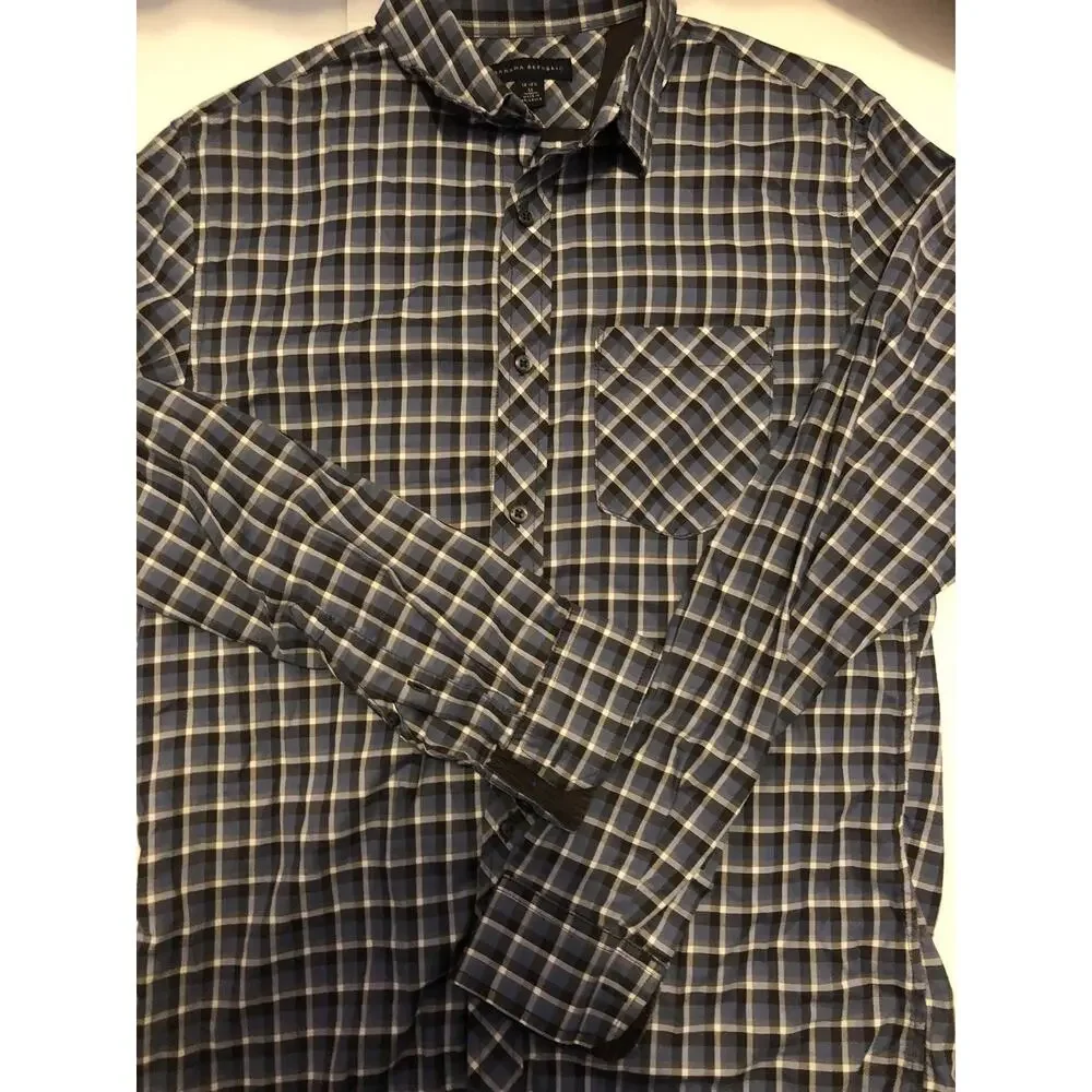 Banana Republic Dress Shirt Mens 15 -15.5 Medium Button Up Plaid Check Blue A5