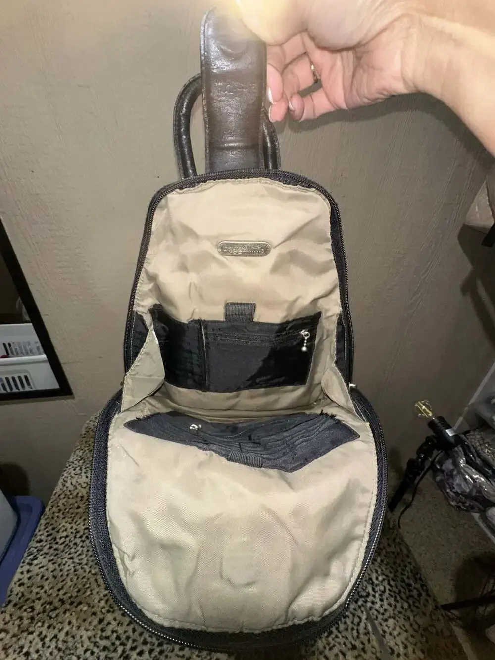 Baggallini small travel