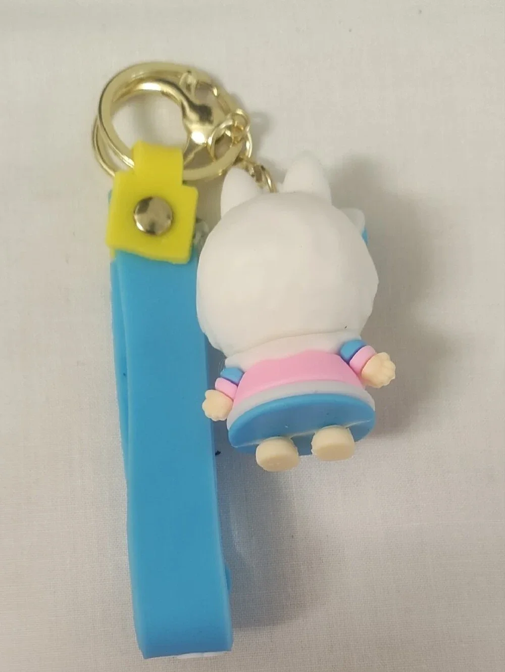 POP MART charming labubu