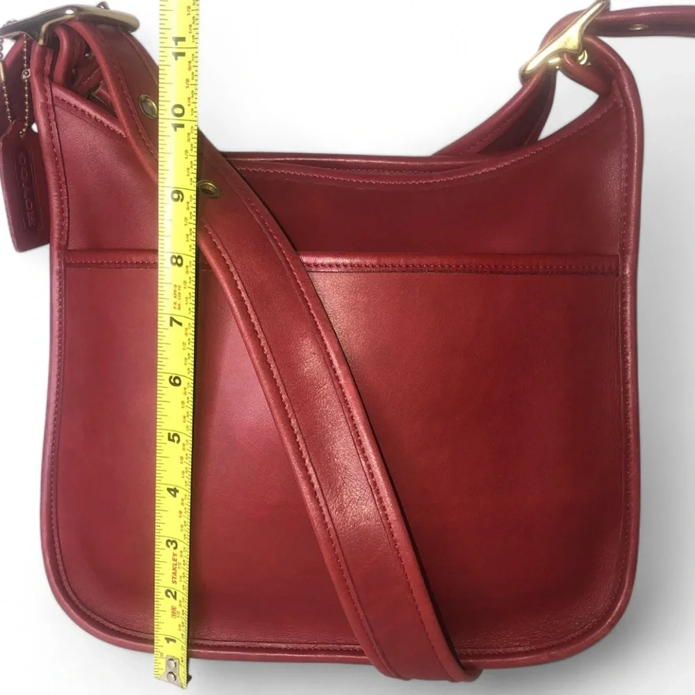 Coach vintage legacy