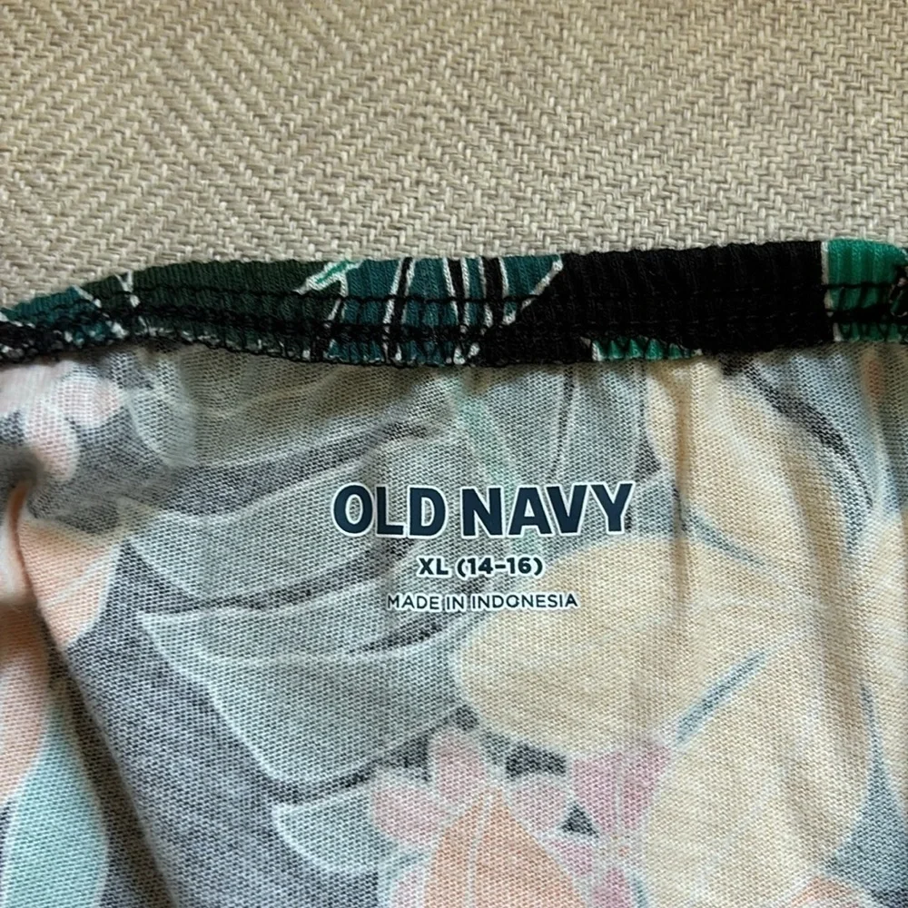 Old Navy excellent black