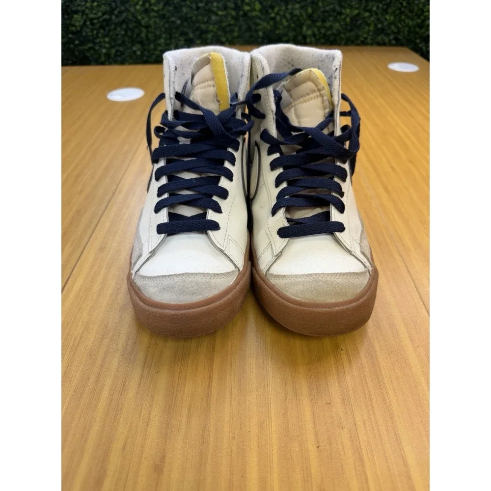 Nike blazer mid
