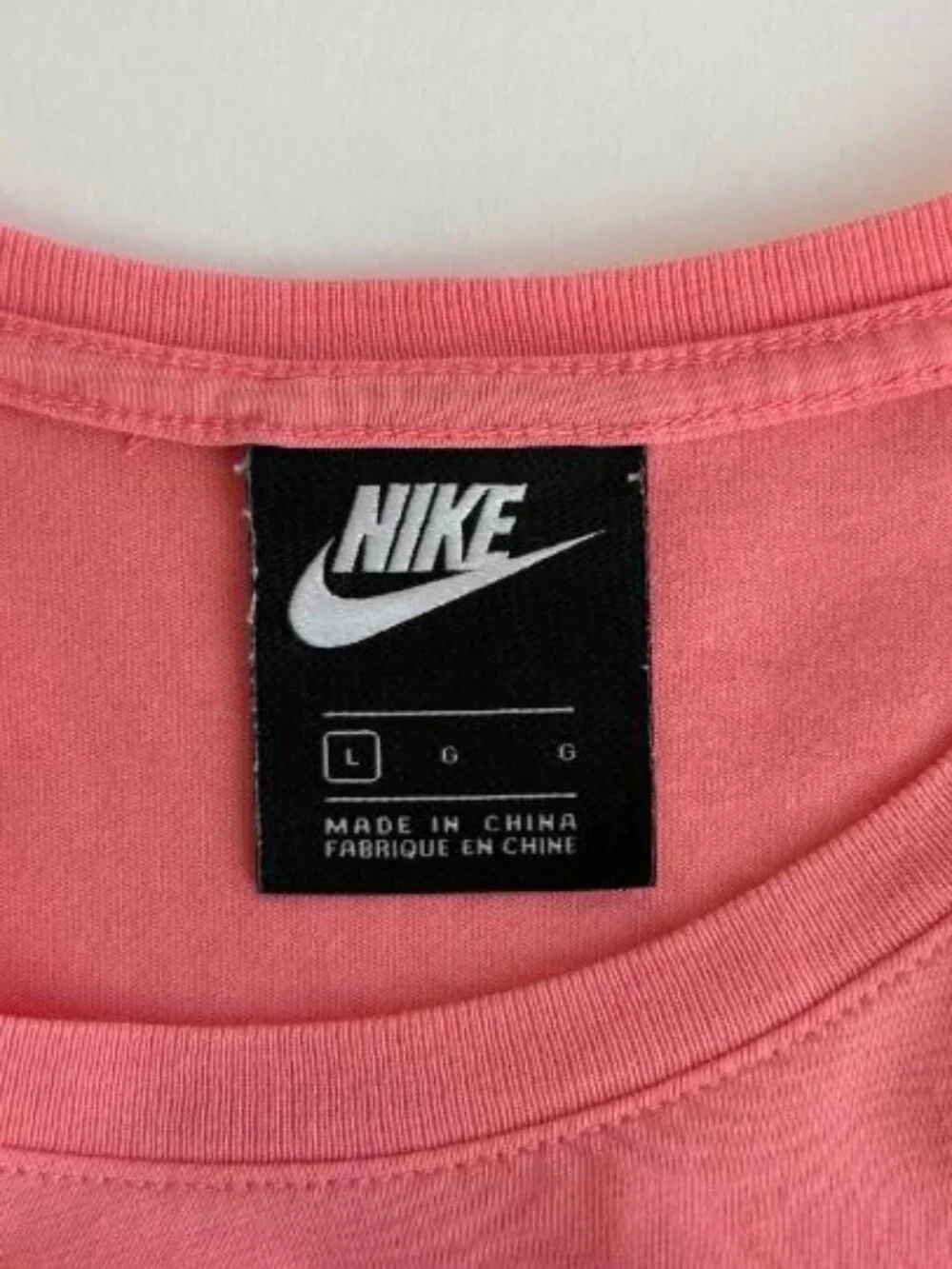 Nike holes some