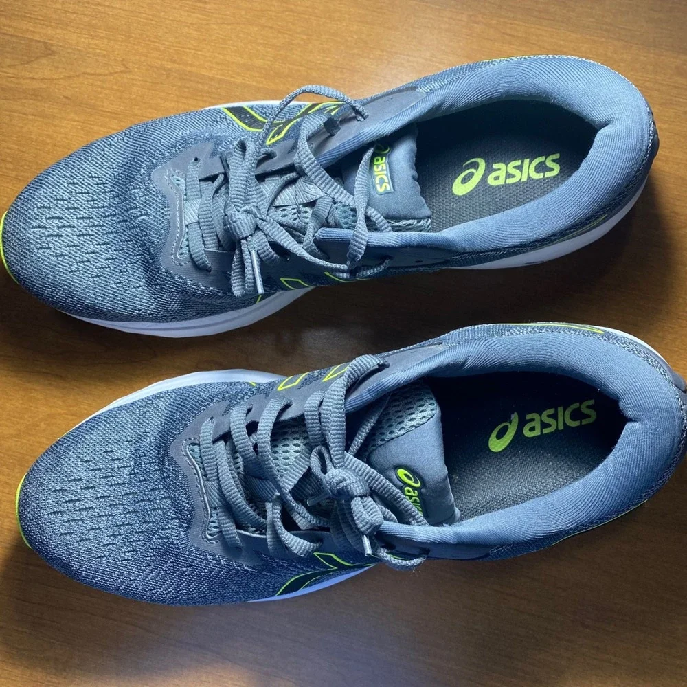 Asics gt 1000