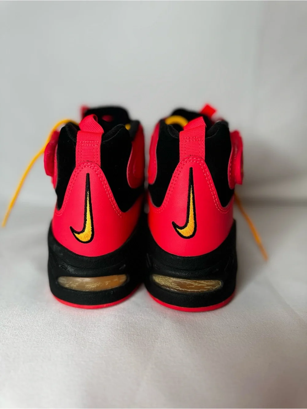 Nike Air Griffey Max 1 Laser Crimson Black Yellow Men's Size 8.5