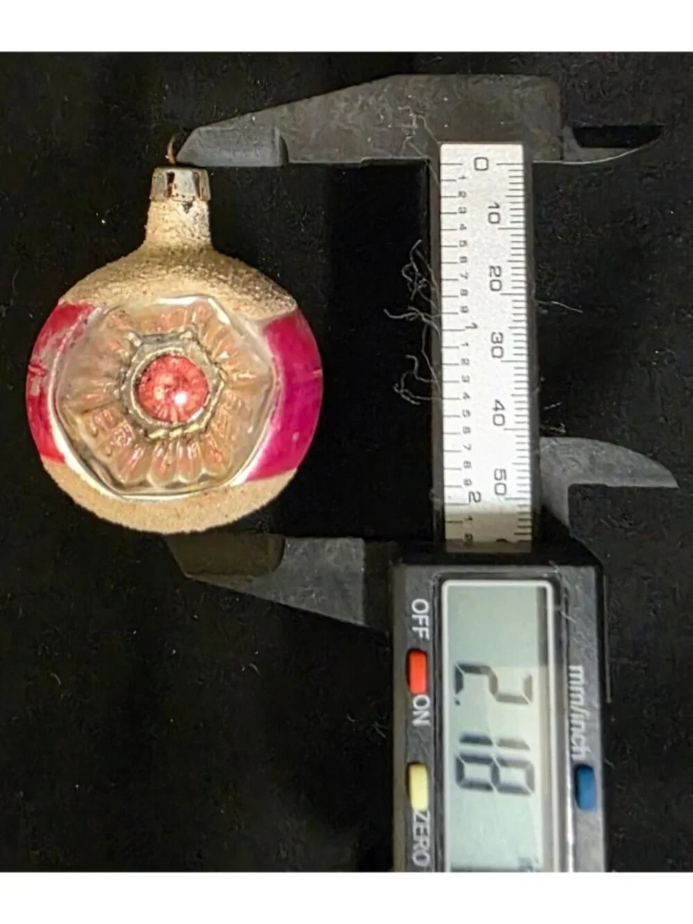 Vintage Mercury Glass Indented Reflector Hot Pink Mica Retro Christmas Ornament