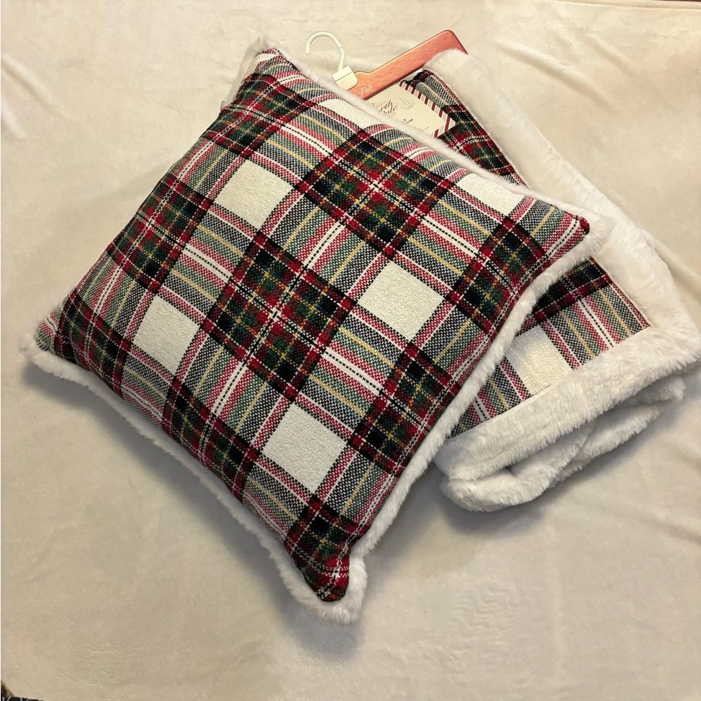 North Pole chenille 60”