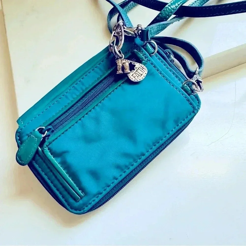 Brighton pre loved