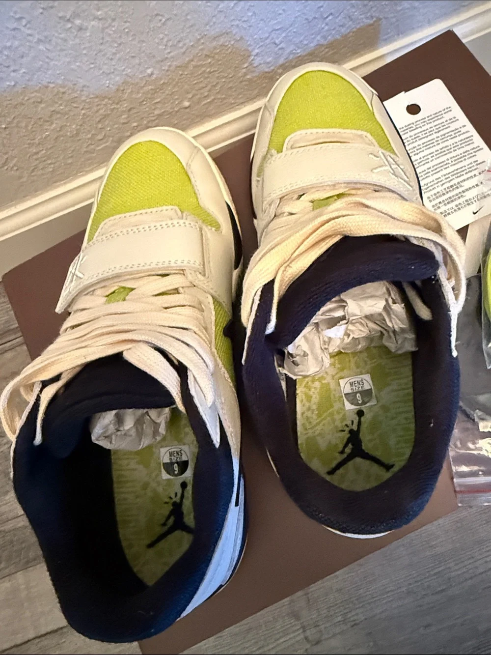 Jordan Jumpman Jack TR Travis Scott Bright Cactus