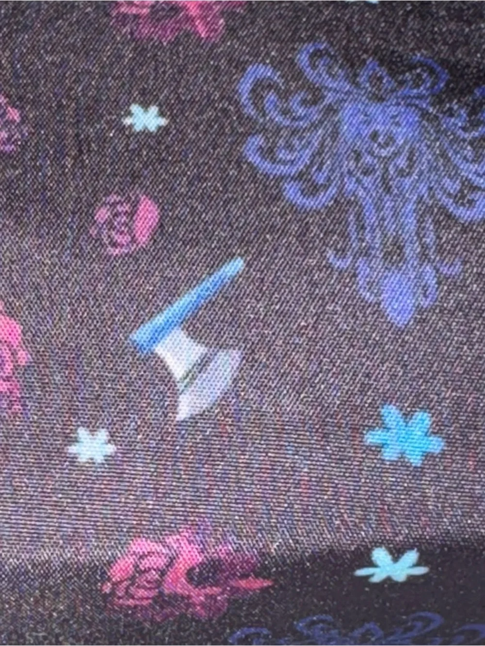 Disney paints 5”d