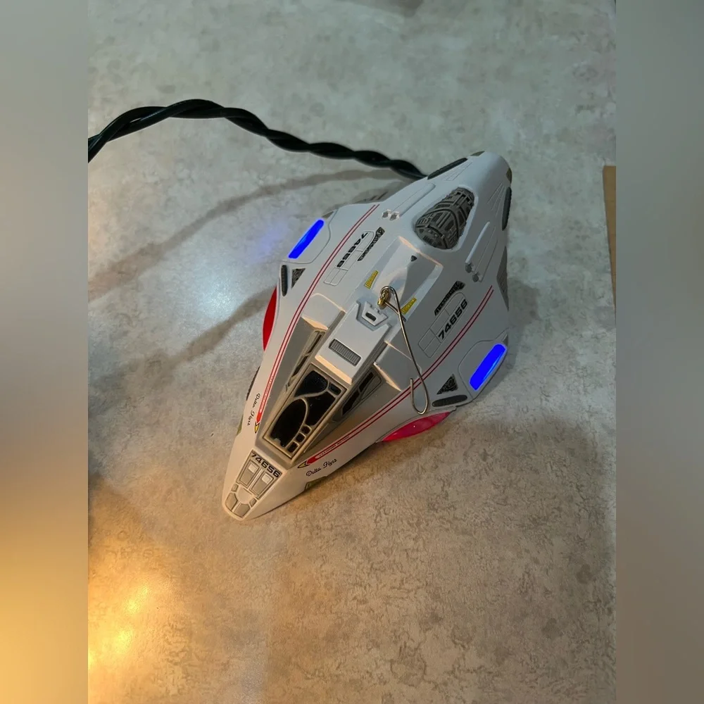 Vintage Hallmark Star Trek Delta Flyer ornament lights & sound rare collectible