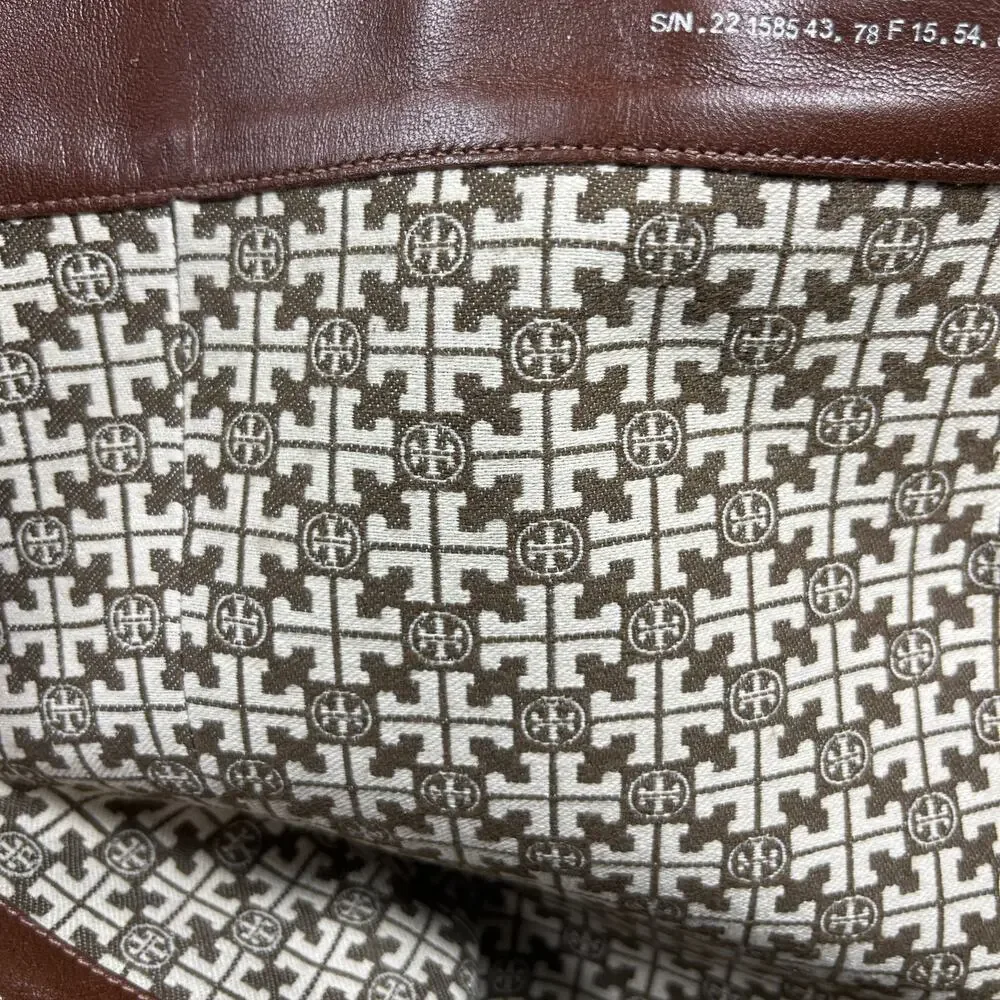 Tory Burch tory burch