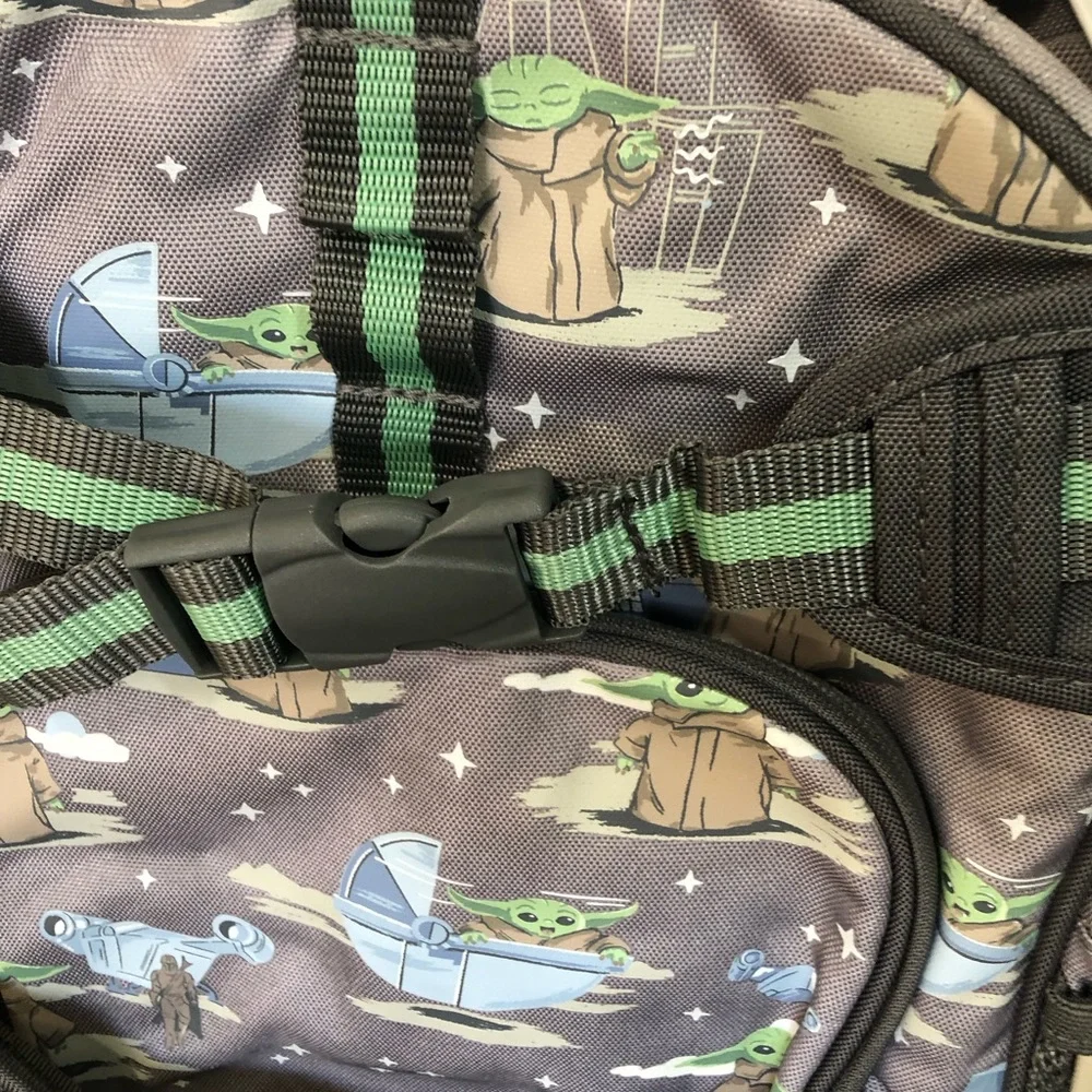 Pottery Barn Mackenzie The Mandalorian Grogu Glow-in-the-Dark Backpack Small