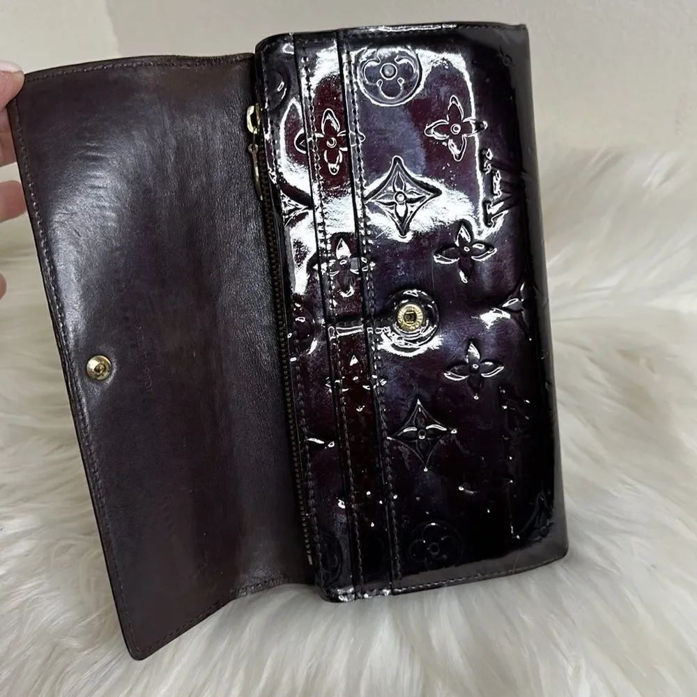 Louis Vuitton preloved louis