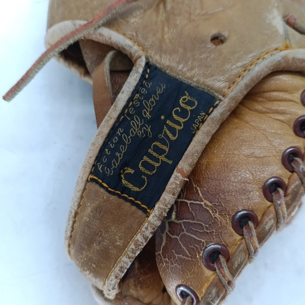 Caprico 1111-A   6 Finger Leather  Baseball Glove  Japana RHT   a14