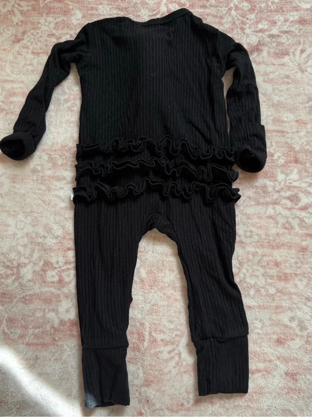 Posh Peanut Black Ribbed Ruffle Zipper Footie Size 0-3 Months