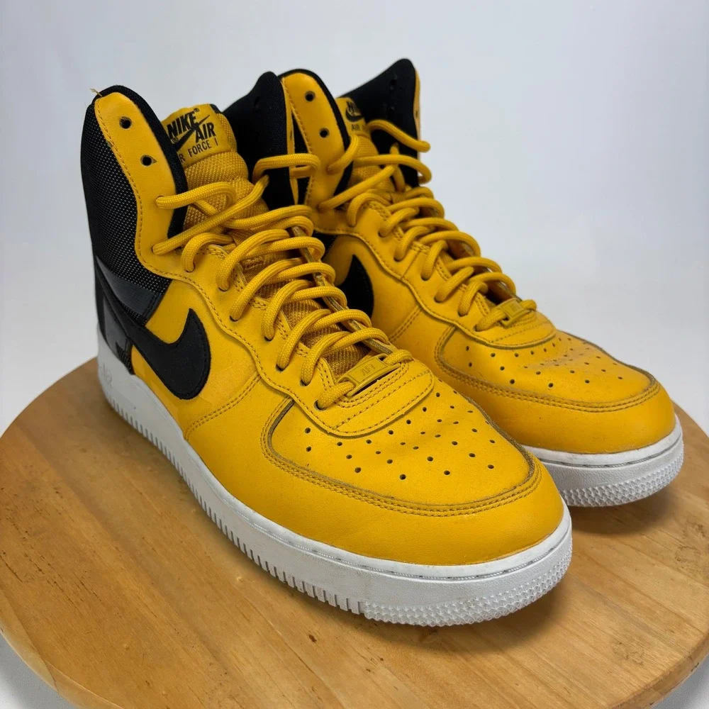 Nike no straps*