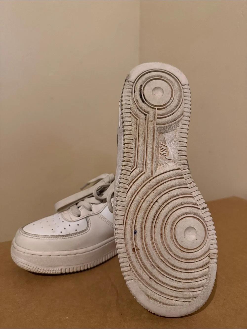 Nike stylish low