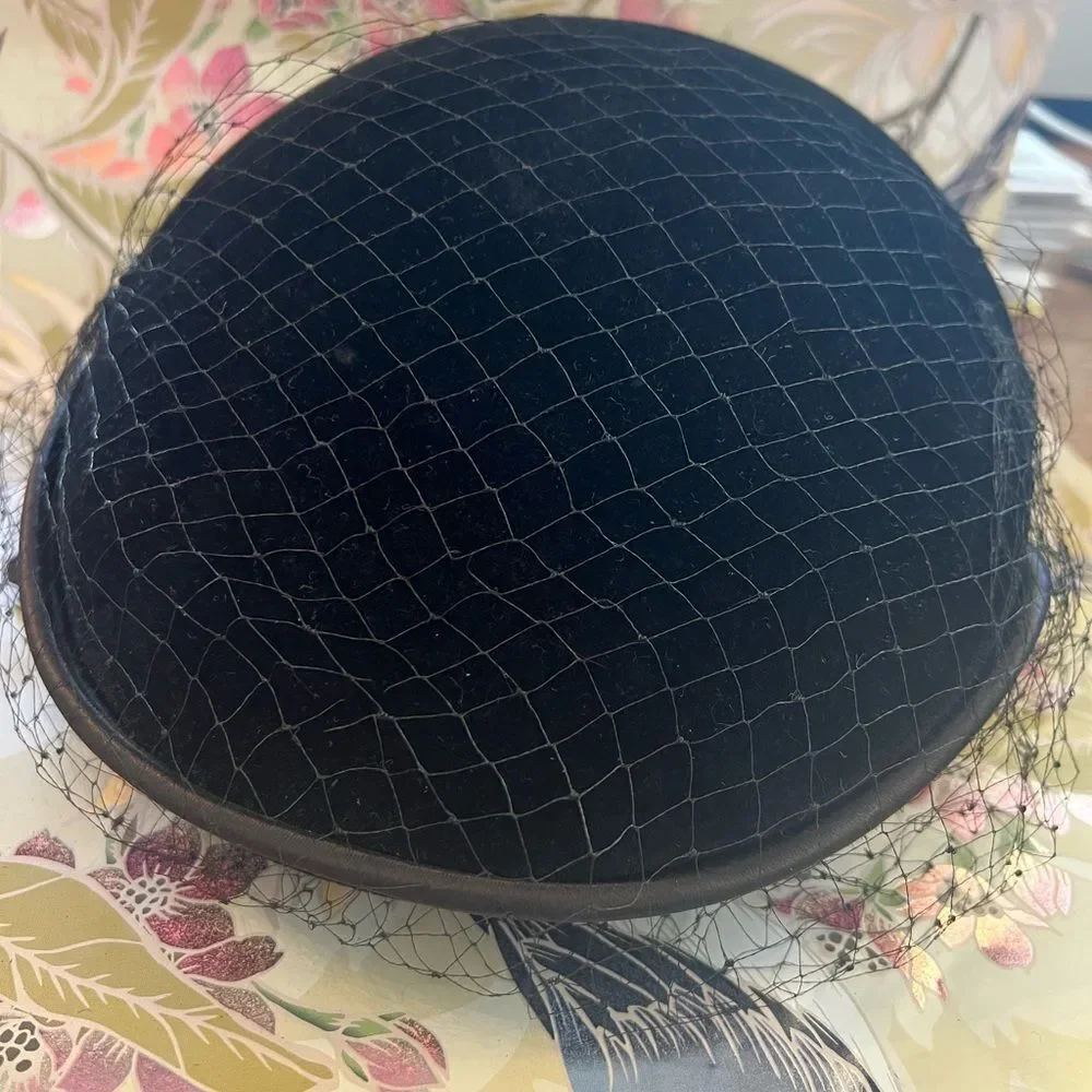 N/A vintage black