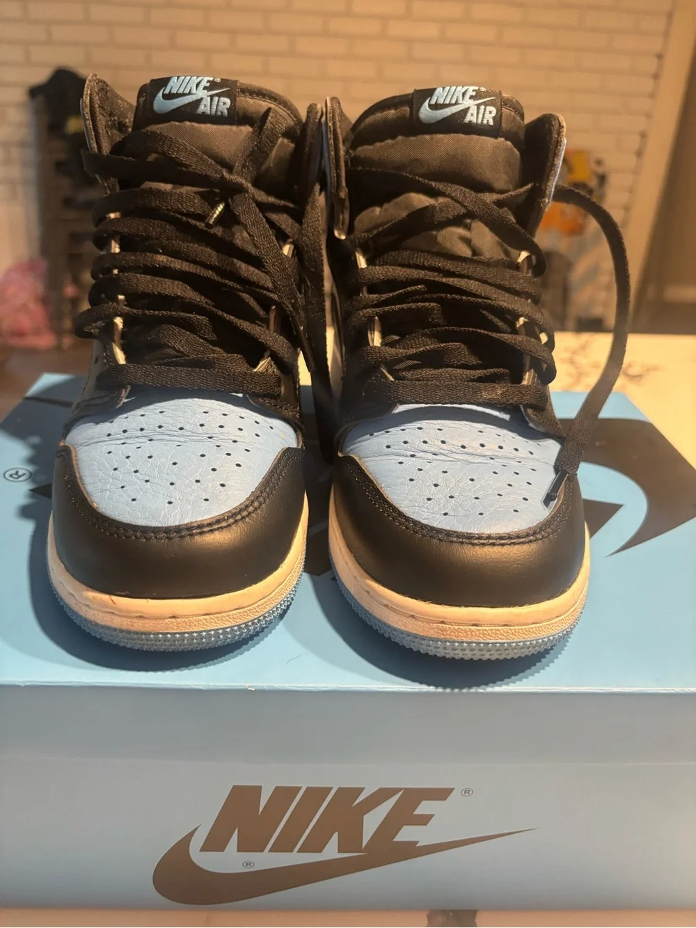 Nike Kids Air Jordan 1 Mid Sneakers - University Blue/Black/White