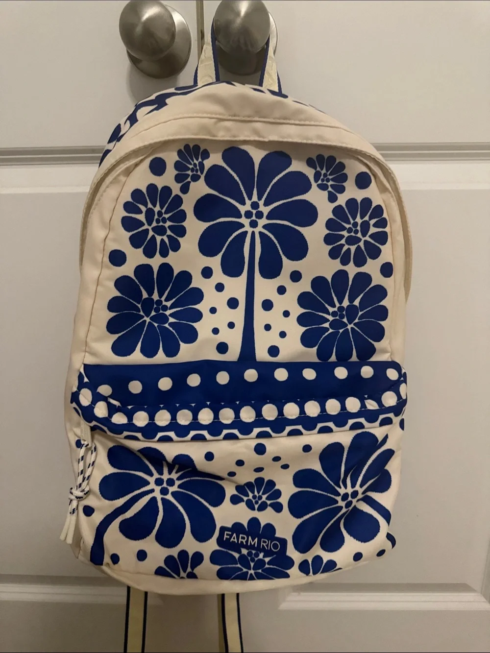 FARM RIO Palermo Pocket Floral Print Backpack, New and never used.