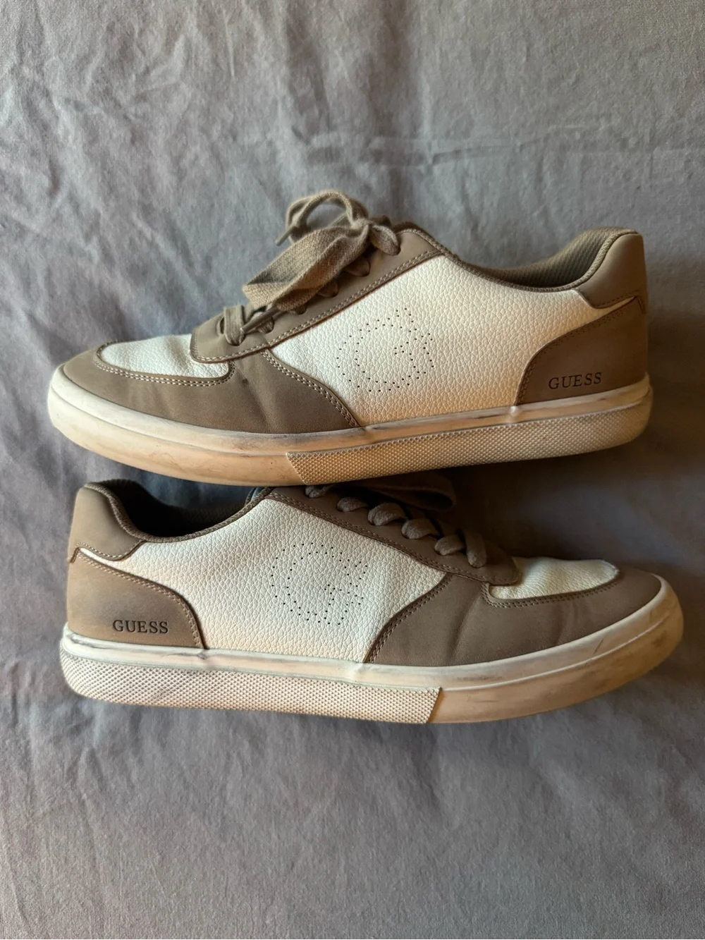 Guess Men's Casual Lace-Up Sneakers in Cream and Tan