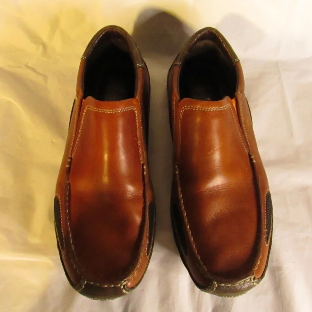 Cole Haan side style