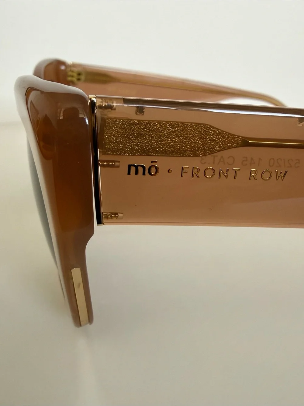 NEW!!! MO women sunglasses European brand Retail 320$