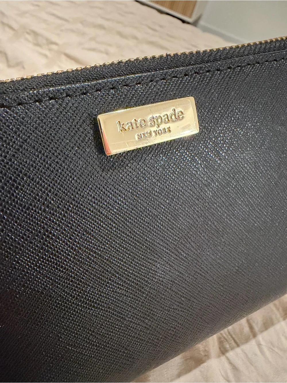 kate spade compact zip