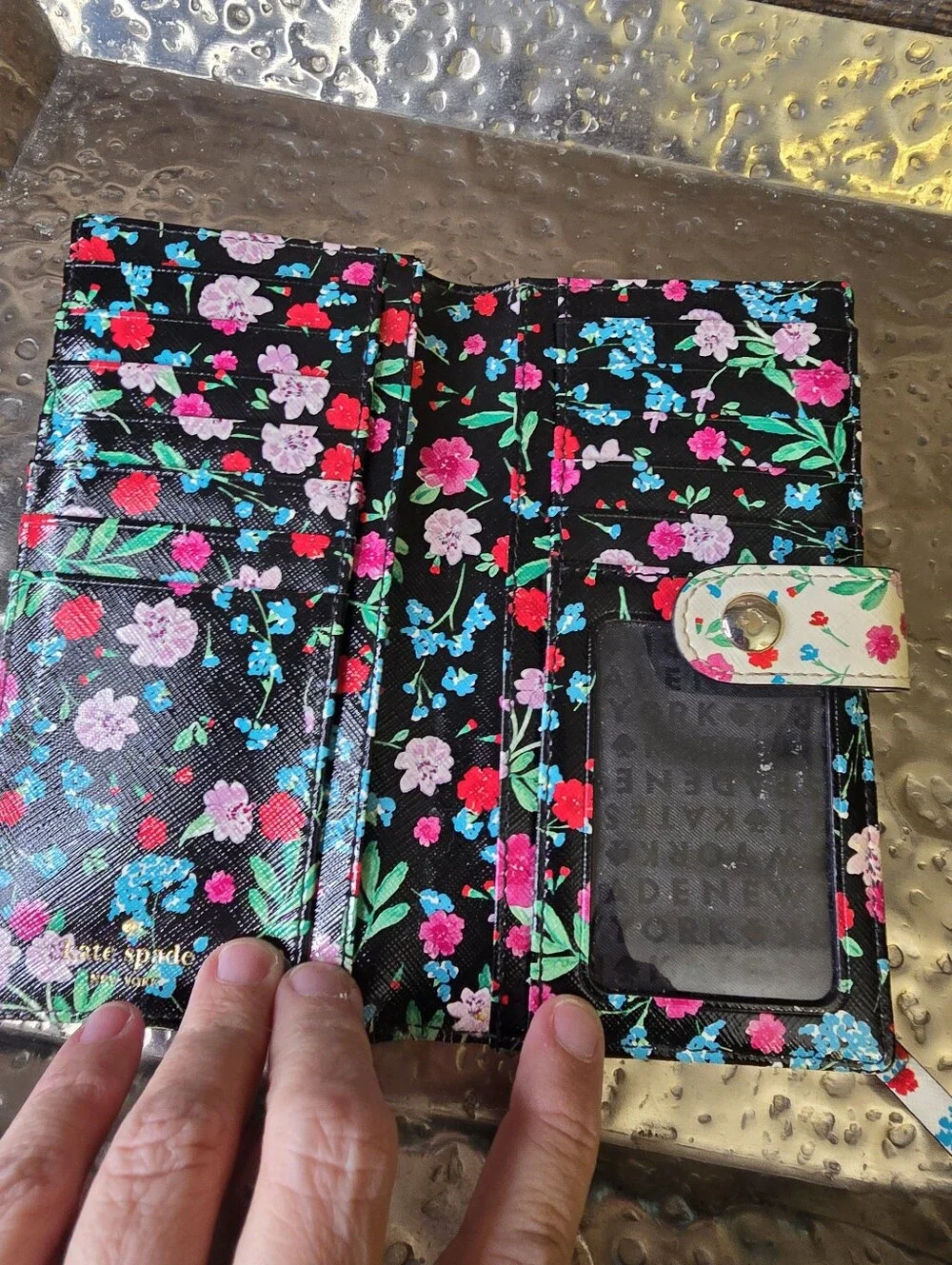 Kate Spade New York Stacy Floral White Multi-Color Women's Wallet