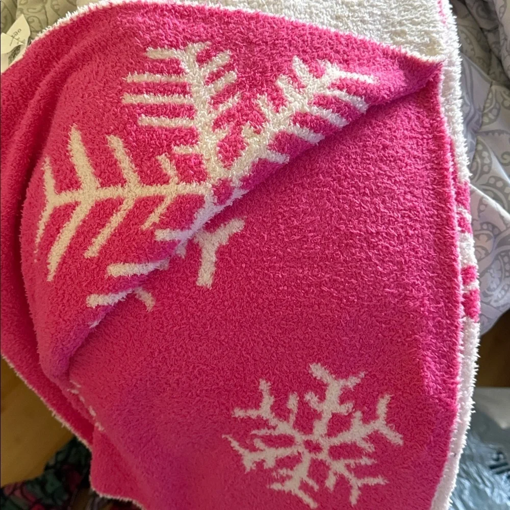Viral pink Christmas Blanket