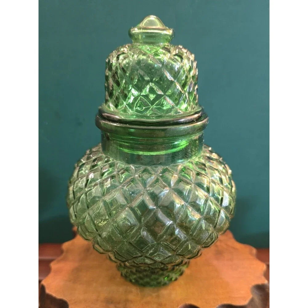 Apothecary Jar w/ Lid Vintage Emerald Green Diamond Cut Pressed Glass 6.5