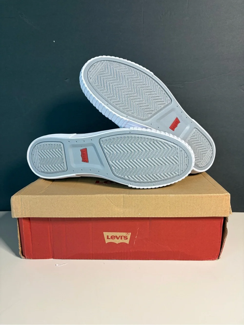 Levis everyday low