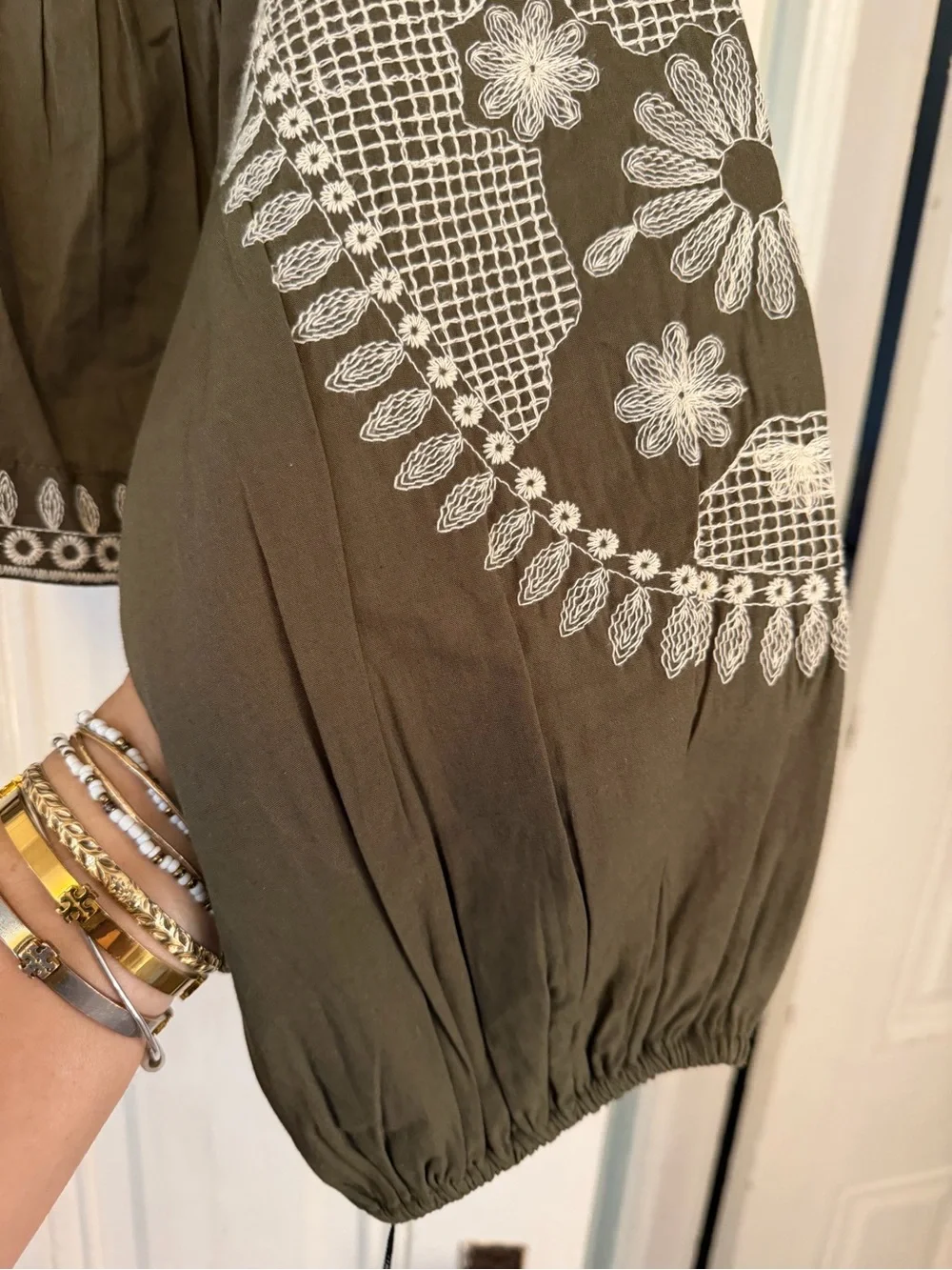 Anthropologie create balloon elegant