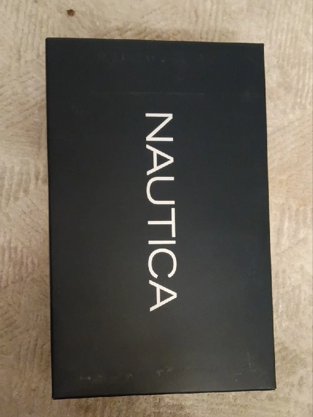 Nautica sleek brown