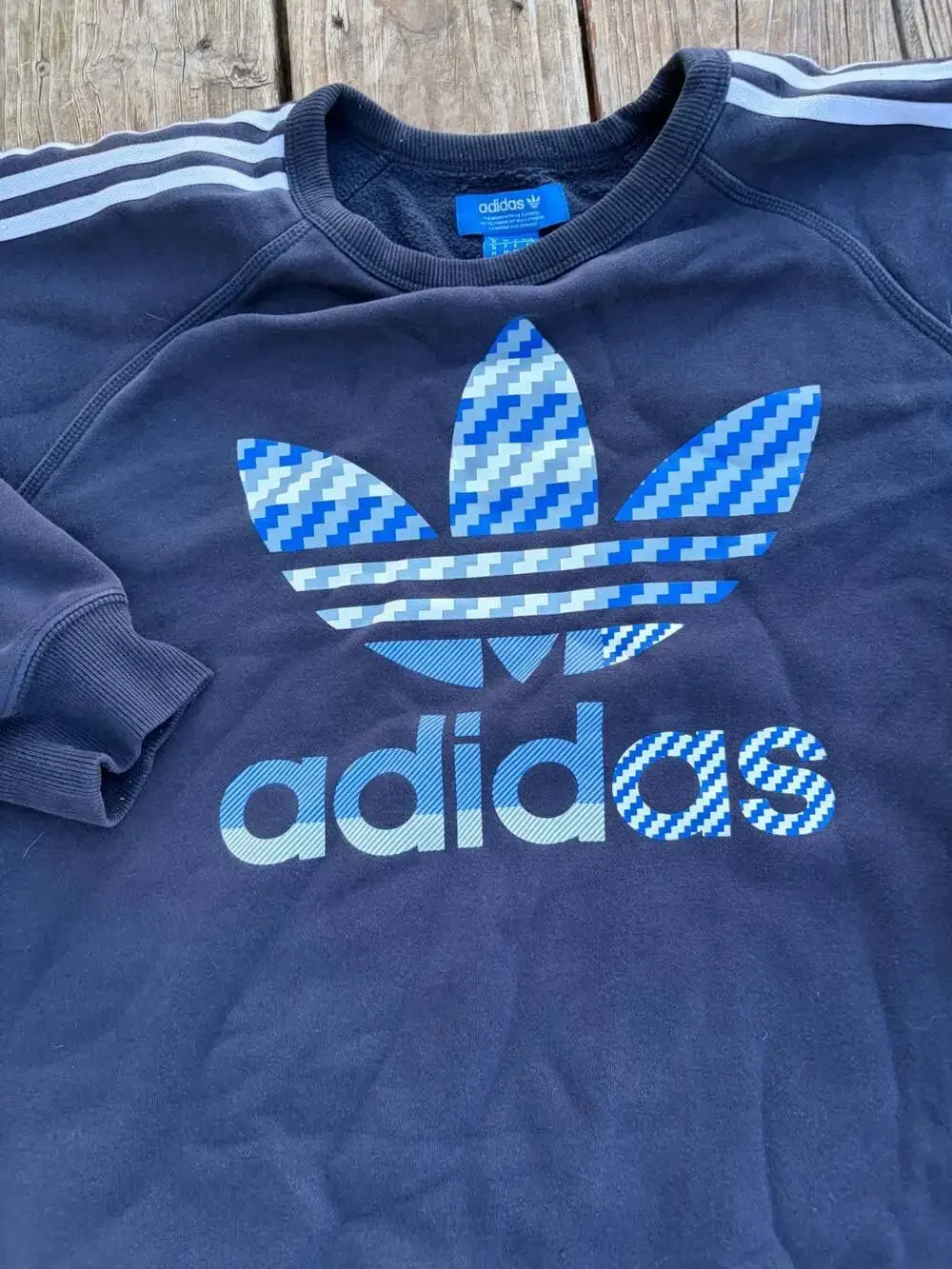adidas originals crewneck