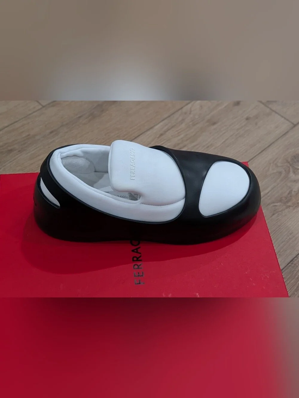 N/A $995 mens