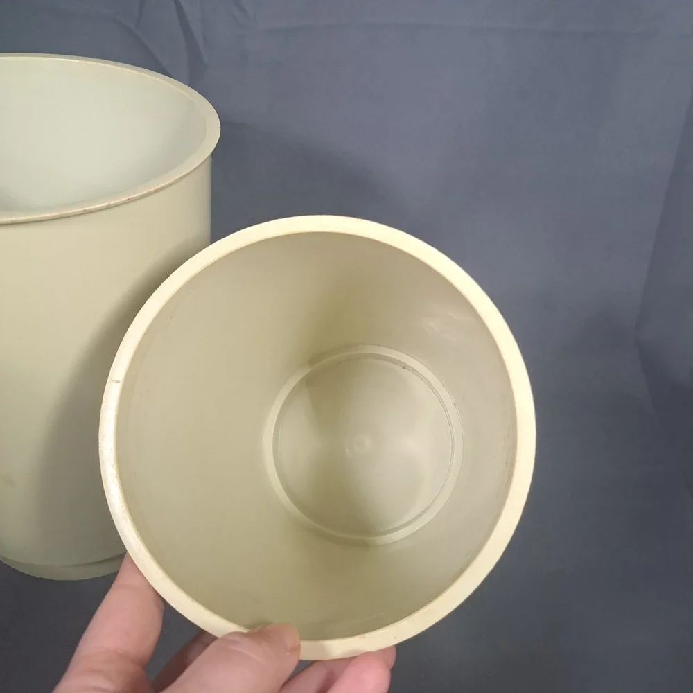 N/A but adding canister