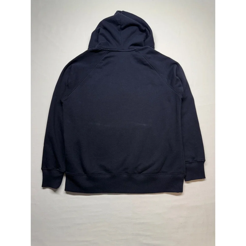 The North Face fit back sleeve