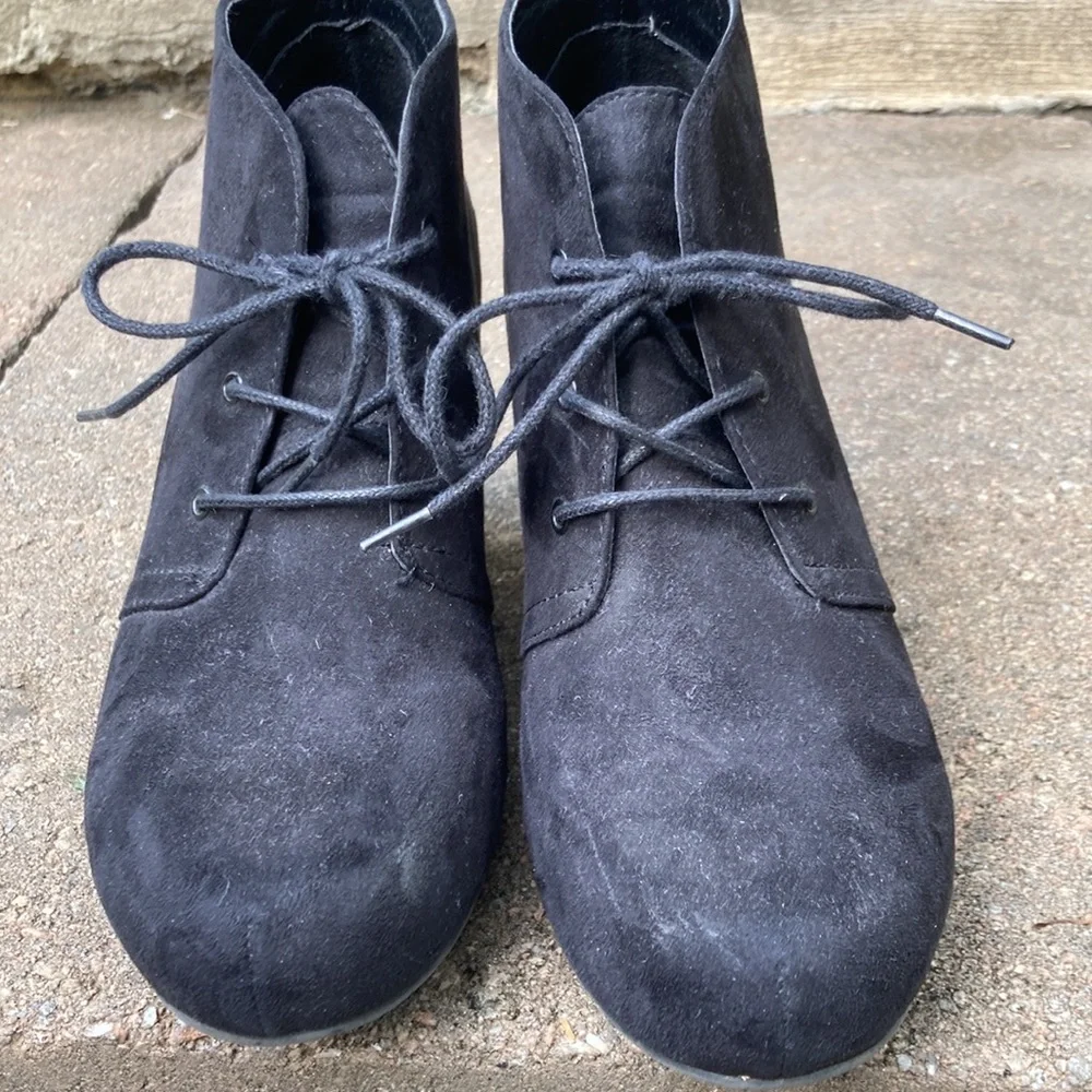 X-APPEAL‎ Black Suede Wedges “Flynn”