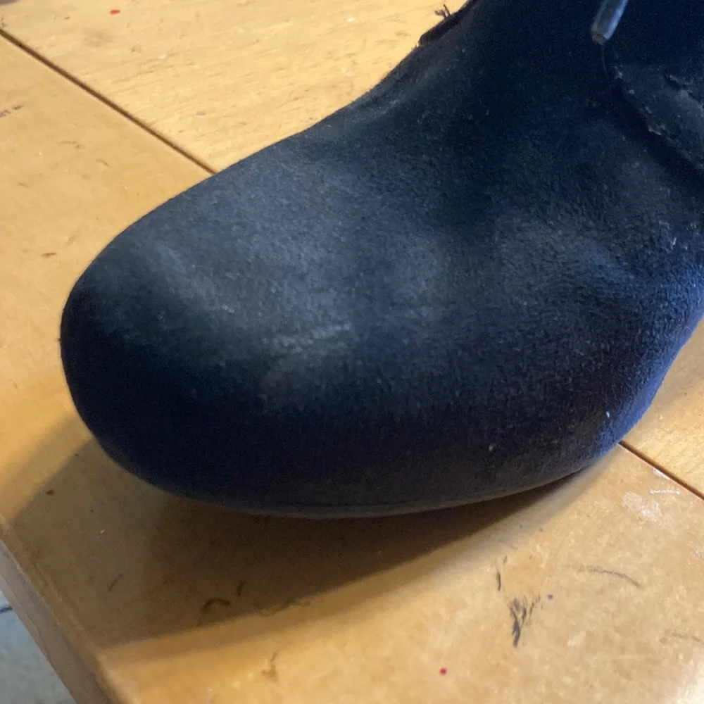 X-APPEAL‎ Black Suede Wedges “Flynn”