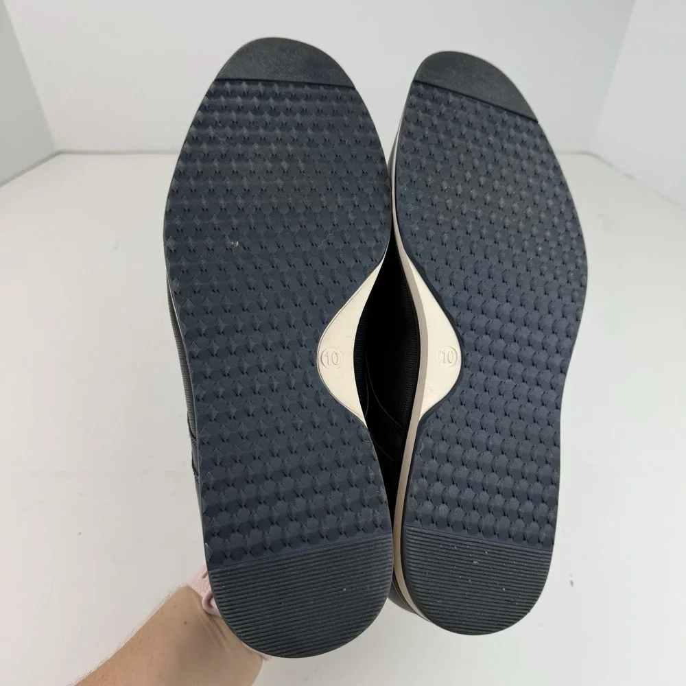 The Unbranded Brand men casual