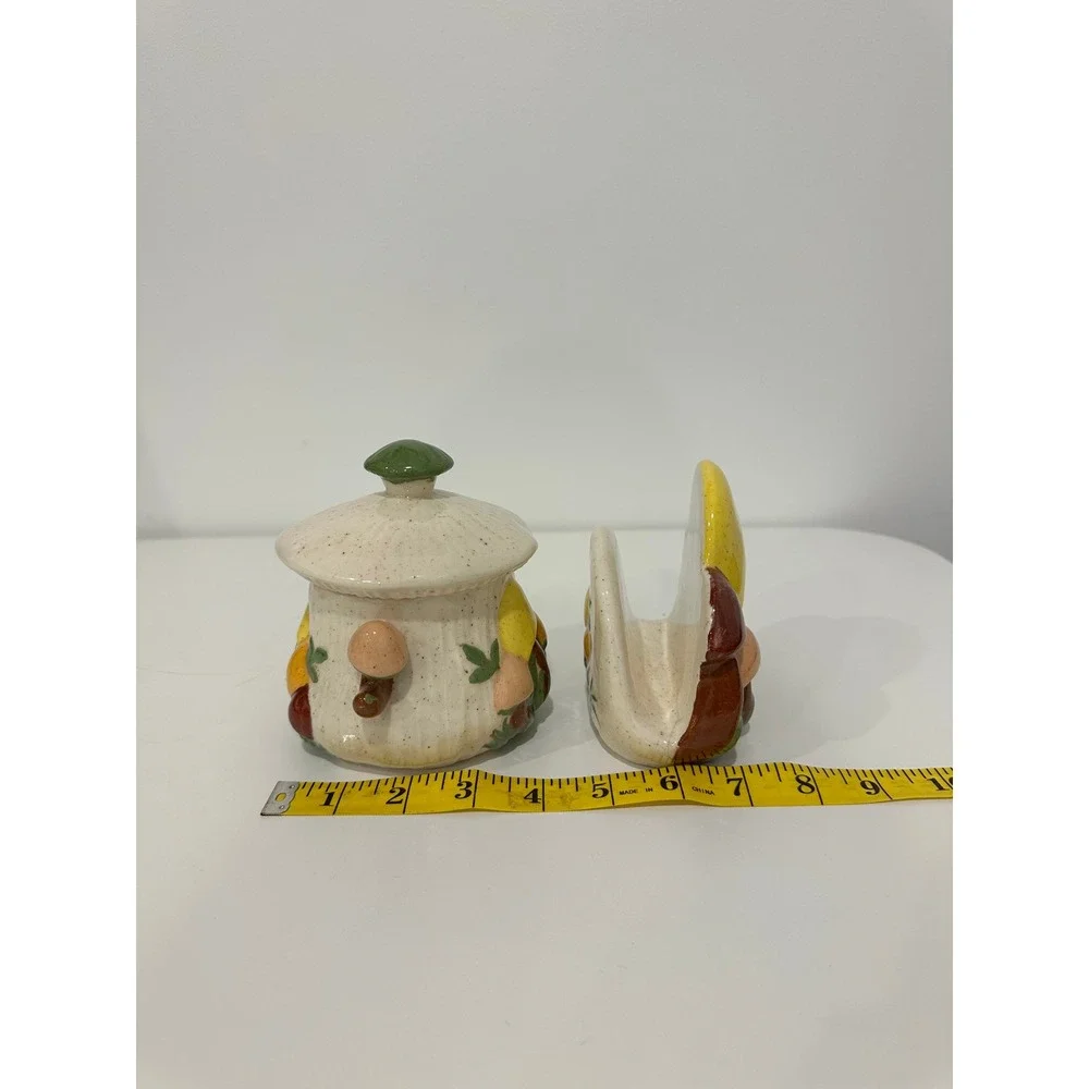 N/A vintage ceramic