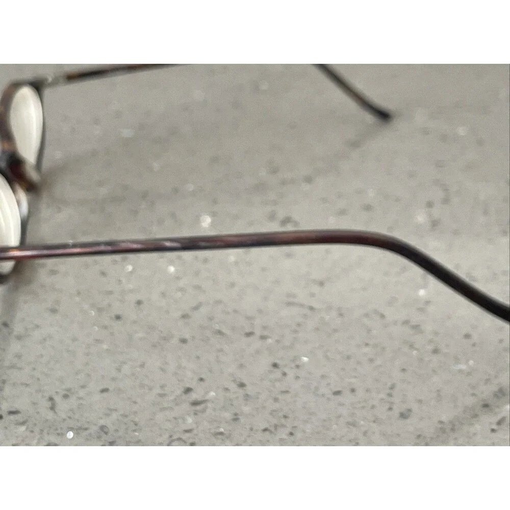 Vera Wang this frames